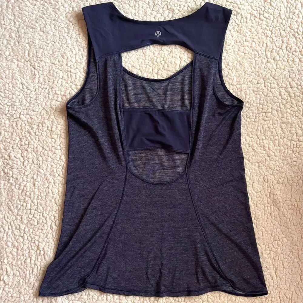 Lululemon Women's Active Tank Blue - SEE SIZE MEASUREMENTS